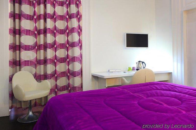 The Fresh Glamour Accommodation Naples Bilik gambar