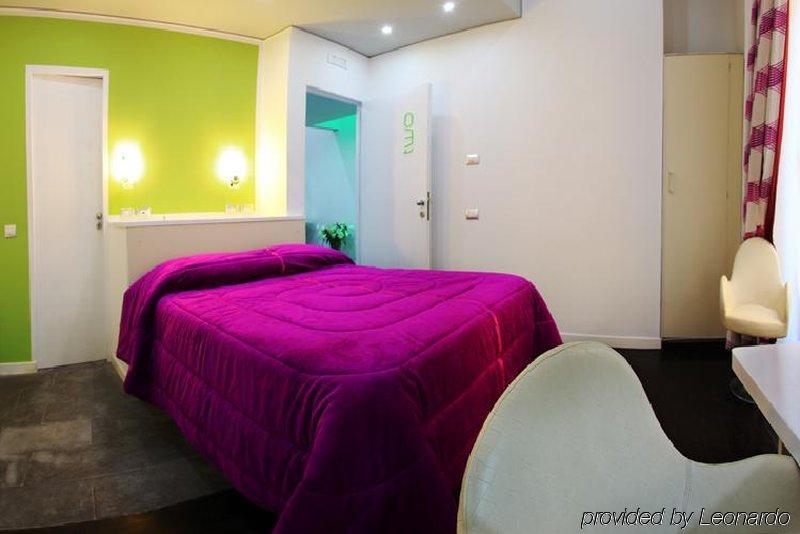 The Fresh Glamour Accommodation Naples Bilik gambar
